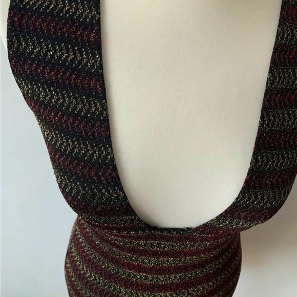 Topshop Deep Plunge Mini Bodycon Dress Size 8 Metallic Thread - Picture 3 of 7